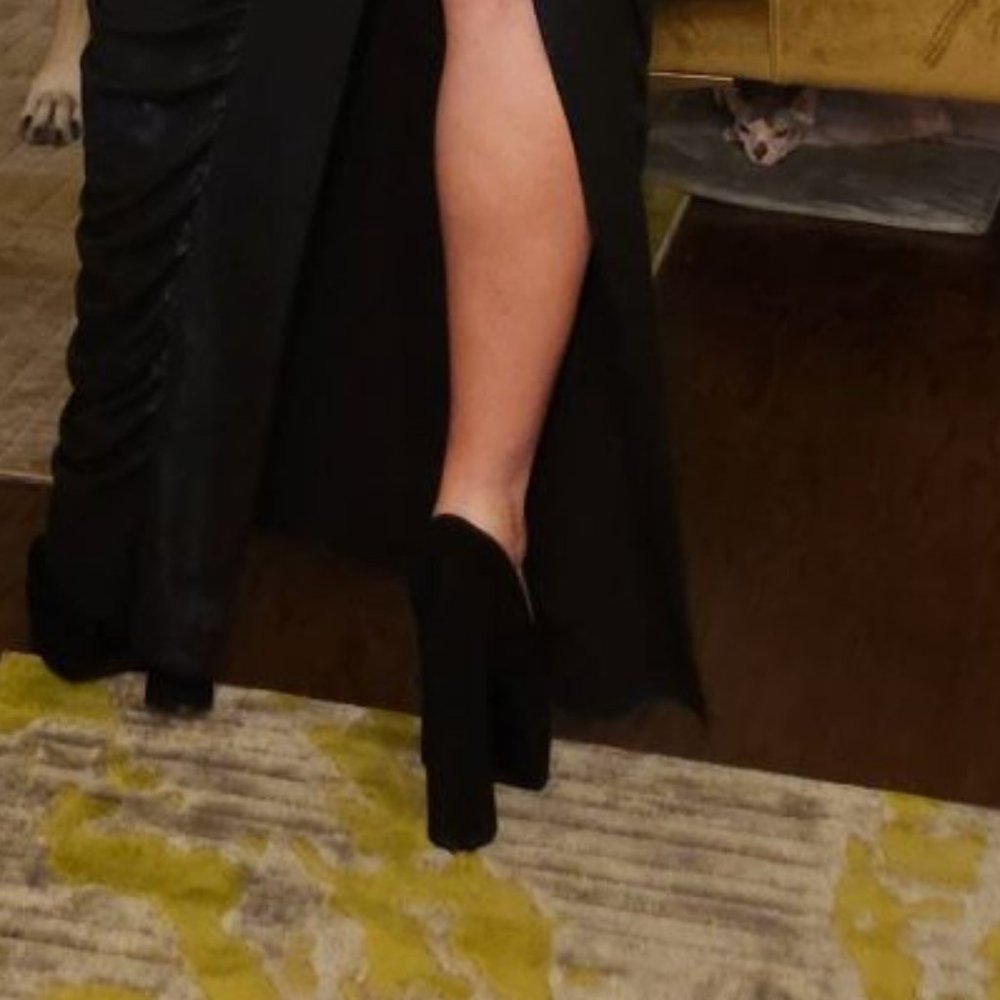 Fabulous D'Amelio Marlania Platform Pump - Black Lux Microsuede Size 9 - Picture 9 of 9